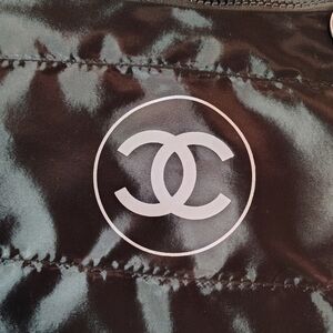 CHANEL Elegant Black Cosmetic Bag With Dusty, New Without Tags